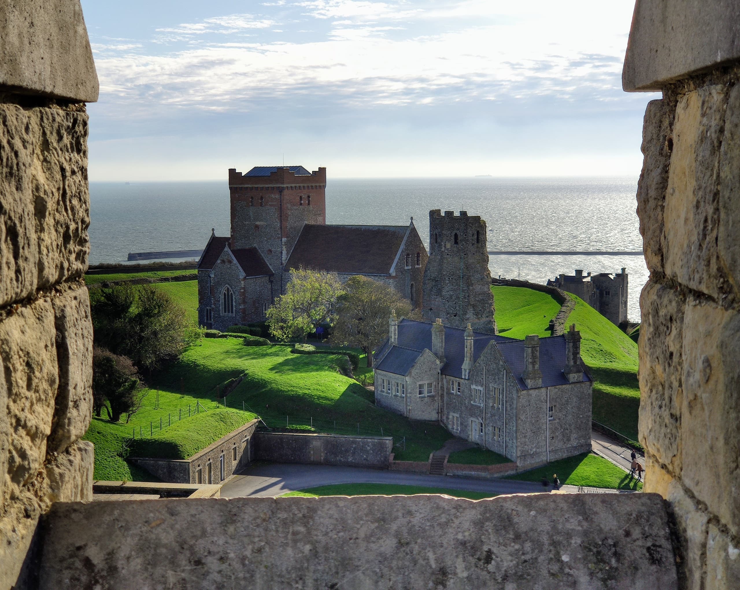 Private Black Cab Day Tour to Dover Castle from London