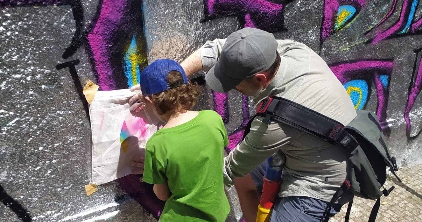 Lisbon Street Art Workshop with Igor Aka Mr. Red — Spray, Stencil & Mural Class photo 4