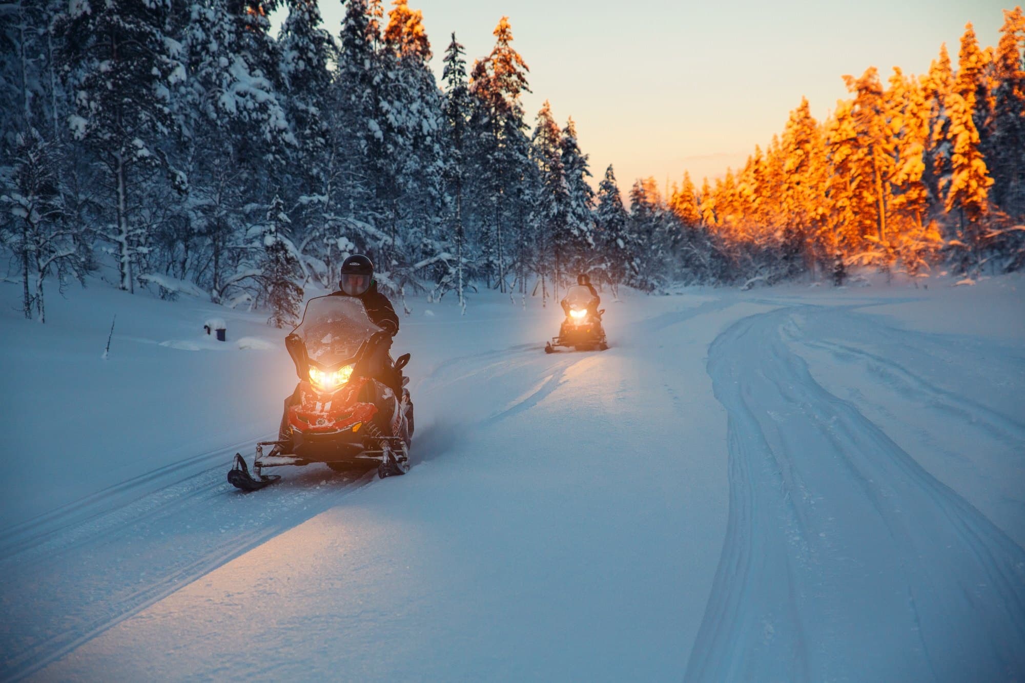 Winter Motorized-Land Adventure with Kakslauttanen