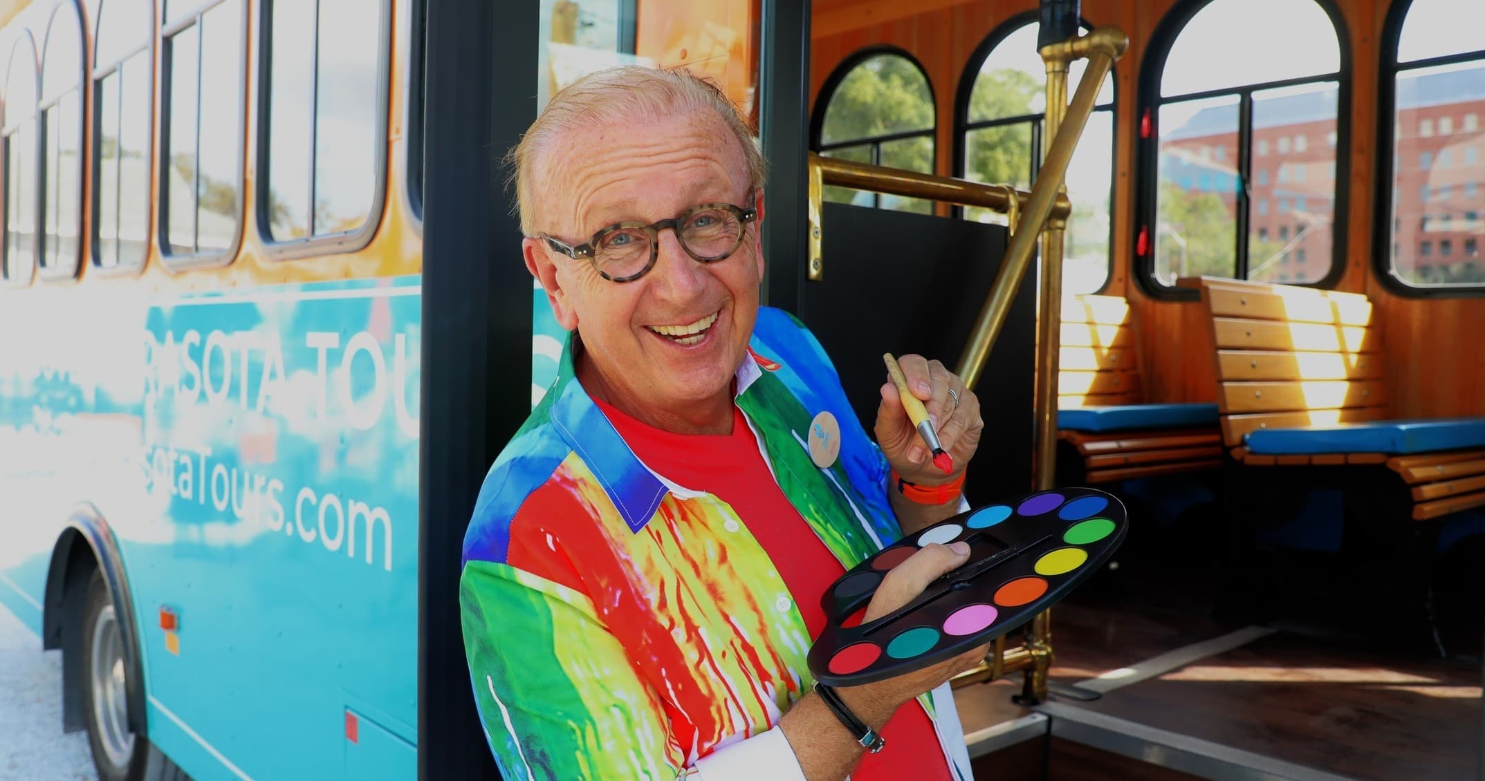 Explore Sarasota's Vibrant Art Districts with the Art Crawl Trolley Experience