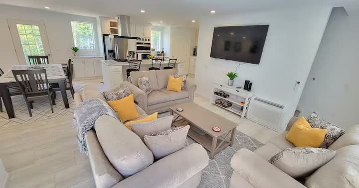 Experience Coastal Serenity: Stay at Fitter House in Tremont, Maine