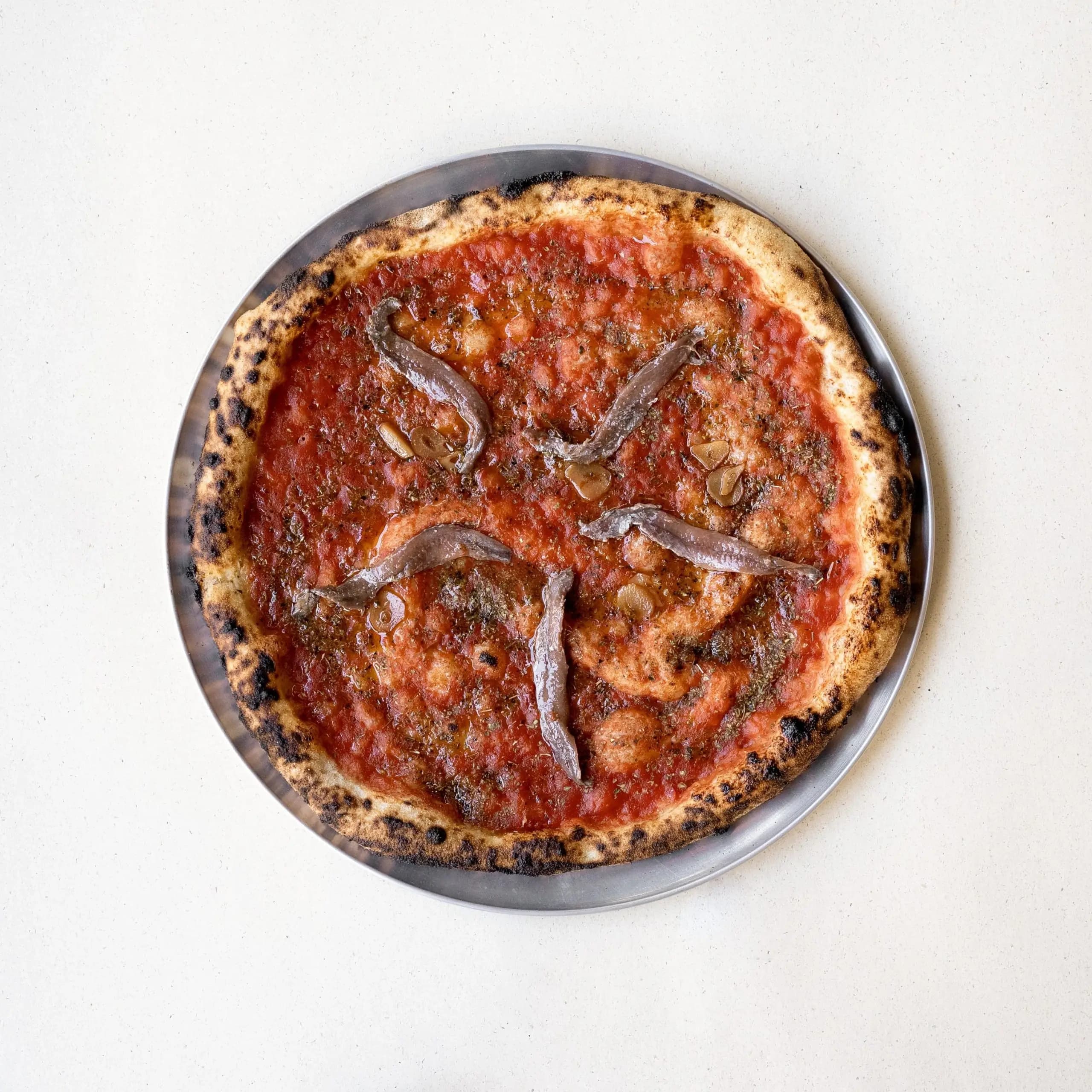 Slice by the Limmat: Add Pizza Marinara to Your Zürich Adventure