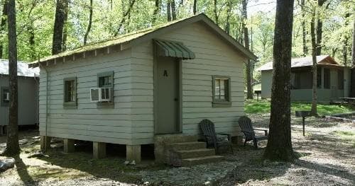 Cozy Cowboy Cabin Retreat in Caddo Gap, Arkansas