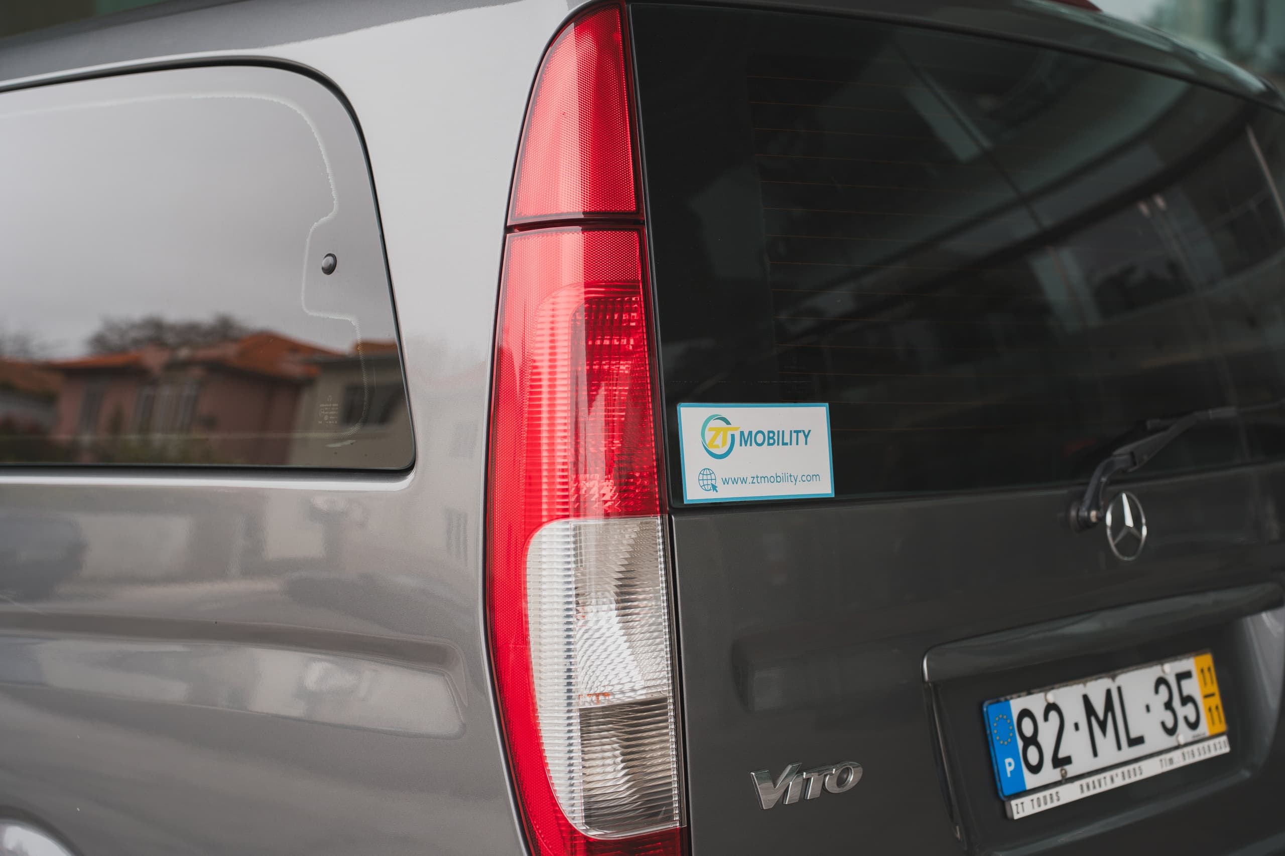Private Airport Transfer in Portugal — Door-to-Door Rides from Aeroporto Francisco Sá Carneiro