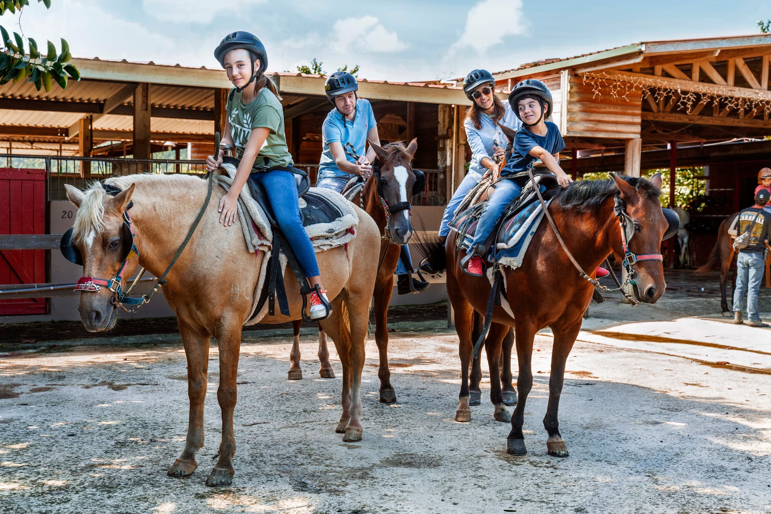 2-Hour Rainforest Horseback Ride in Luquillo, Puerto Rico