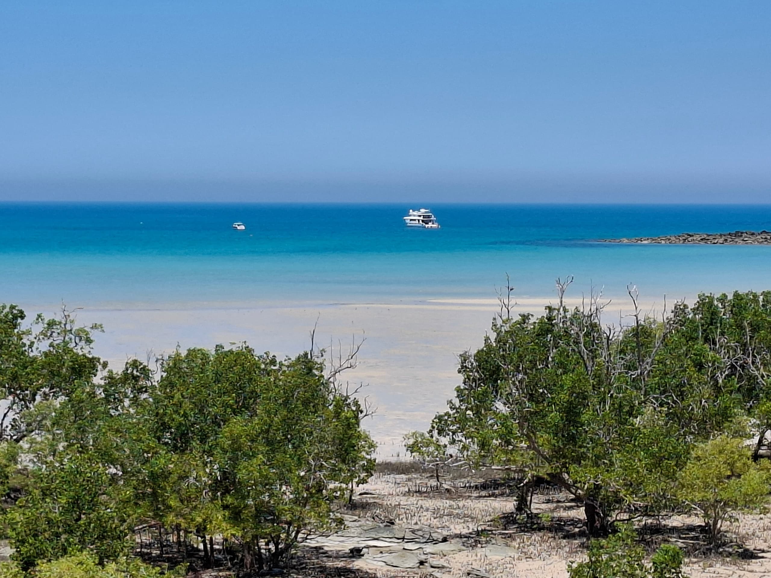 Kimberley Six-Day Adventure: Broome to Kununurra Bungle Bungles & Buccaneer Cruise
