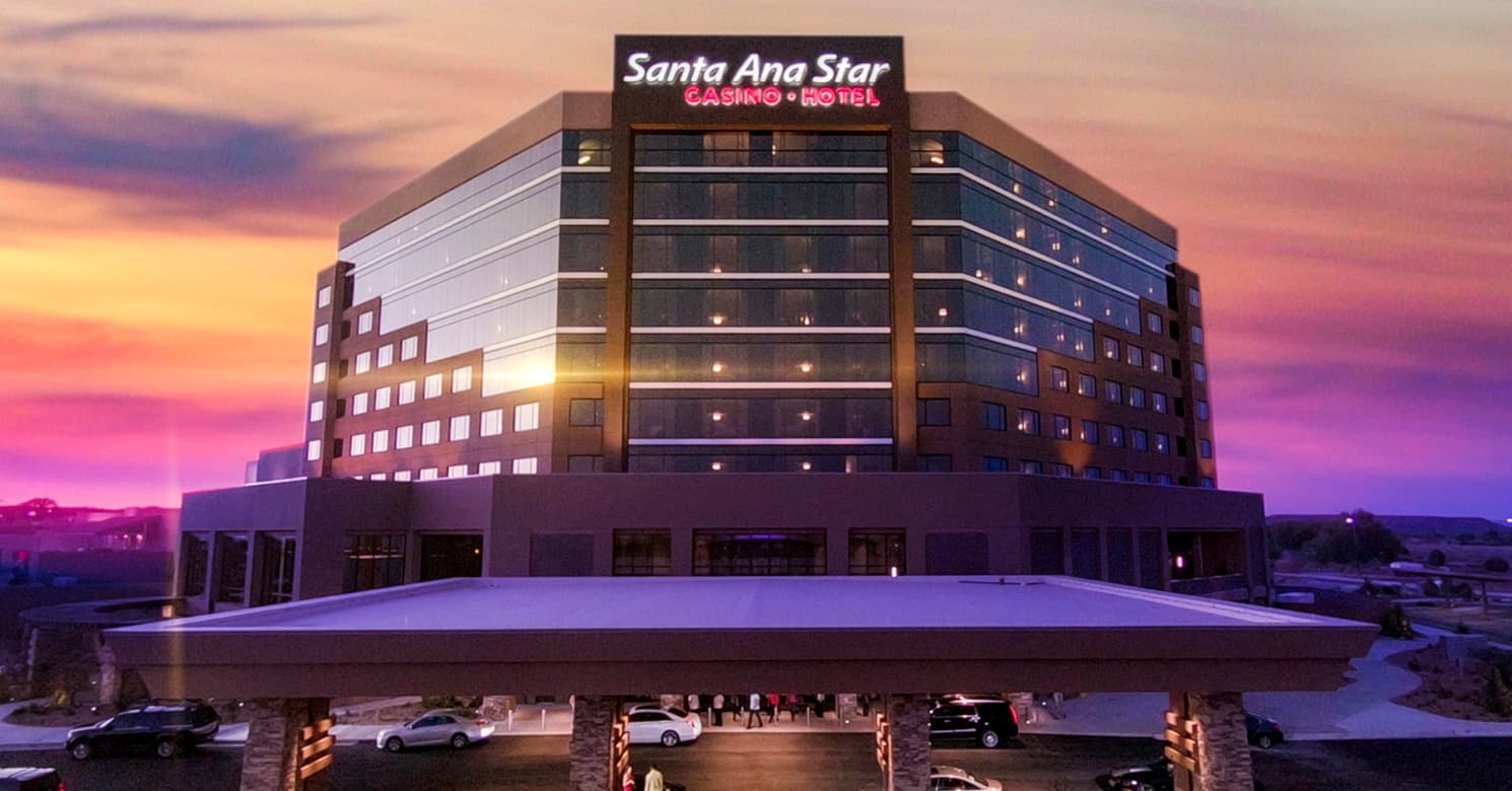 Seamless Transfers with Star Luxury Transport in Bernalillo