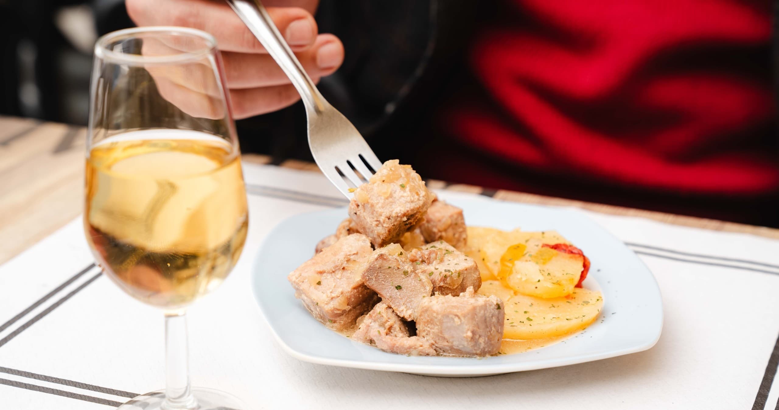 Cádiz Gourmet Tapas and Wine: A Three‑Hour Self‑Guided Walking Tour photo 2