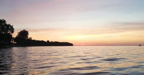 Kayaking Niagara's Down River Launch Adventure