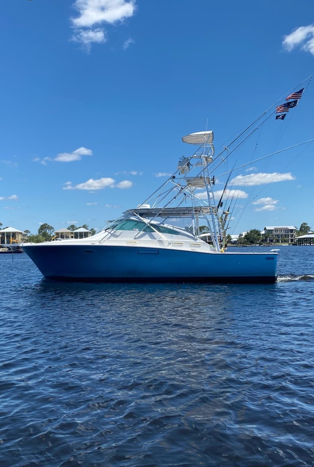Deep-Sea Fishing with Fighting Lady at Zeke's Landing Marina