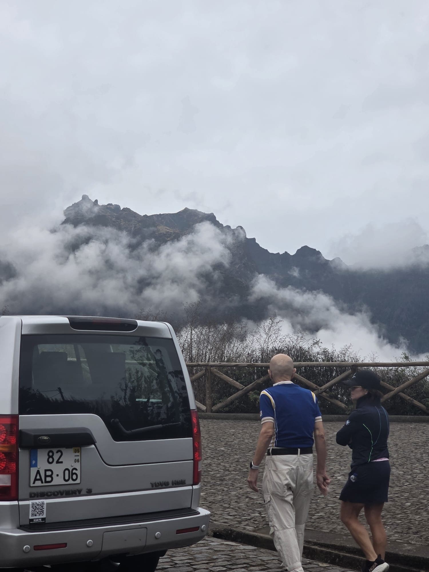 Private Deluxe: Custom 4x4 Tours of Madeira's Cliffs, Plateaus & Volcanic Pools photo 3
