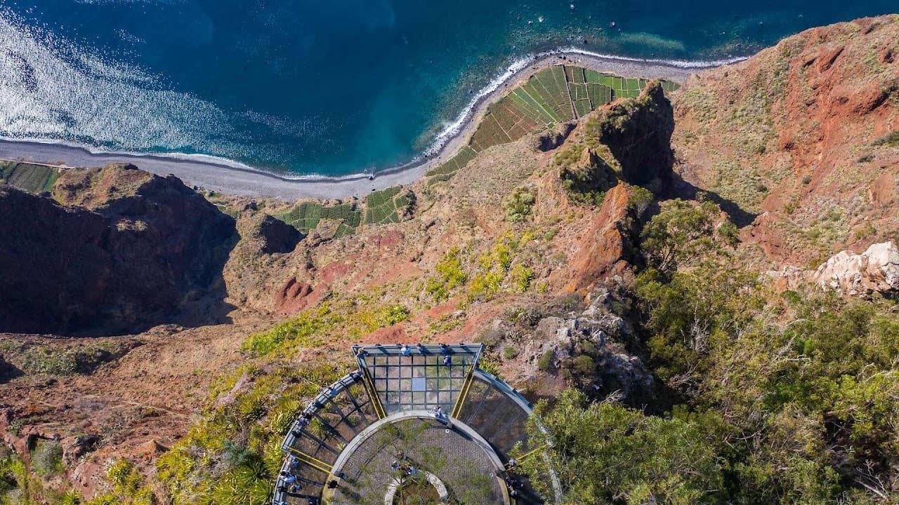 Madeira 4x4 Wine Tour: Pico do Areeiro, Nuns Valley & Miradouro das Neves photo 1
