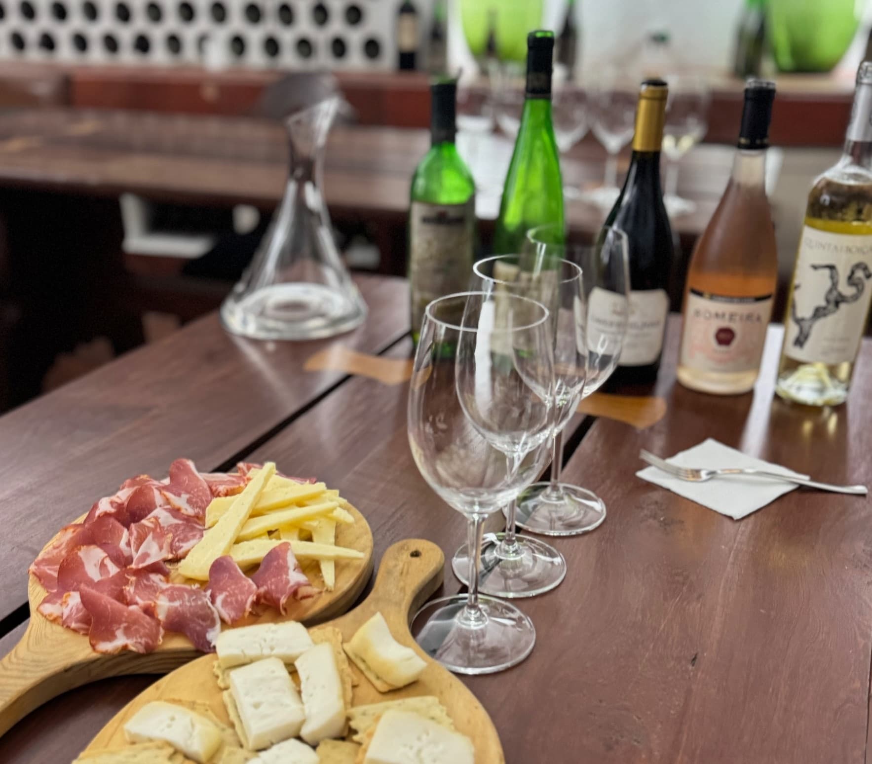North Lisbon Wine & Food Day Trip by Portugallium