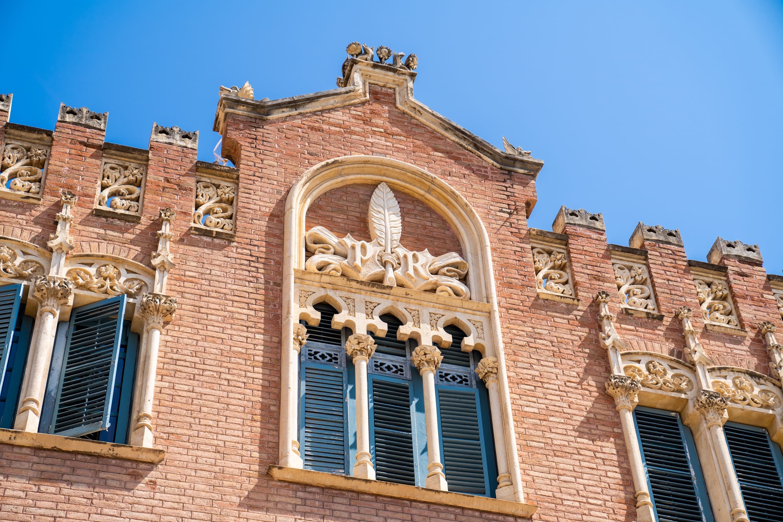 Walking the Modernist Streets of Reus: A 1.5-Hour Gaudí & Architecture Tour photo 3