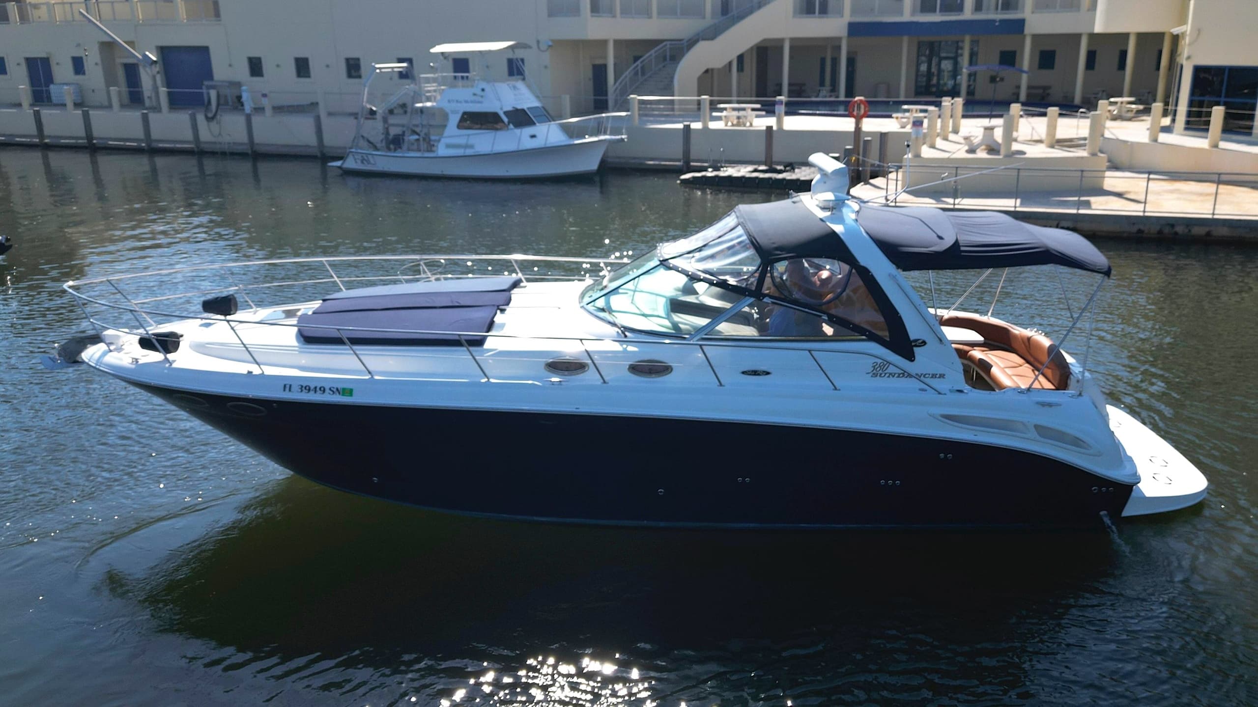 Miami Boat Experts’ Luxury Yacht Experience in Miami Beach