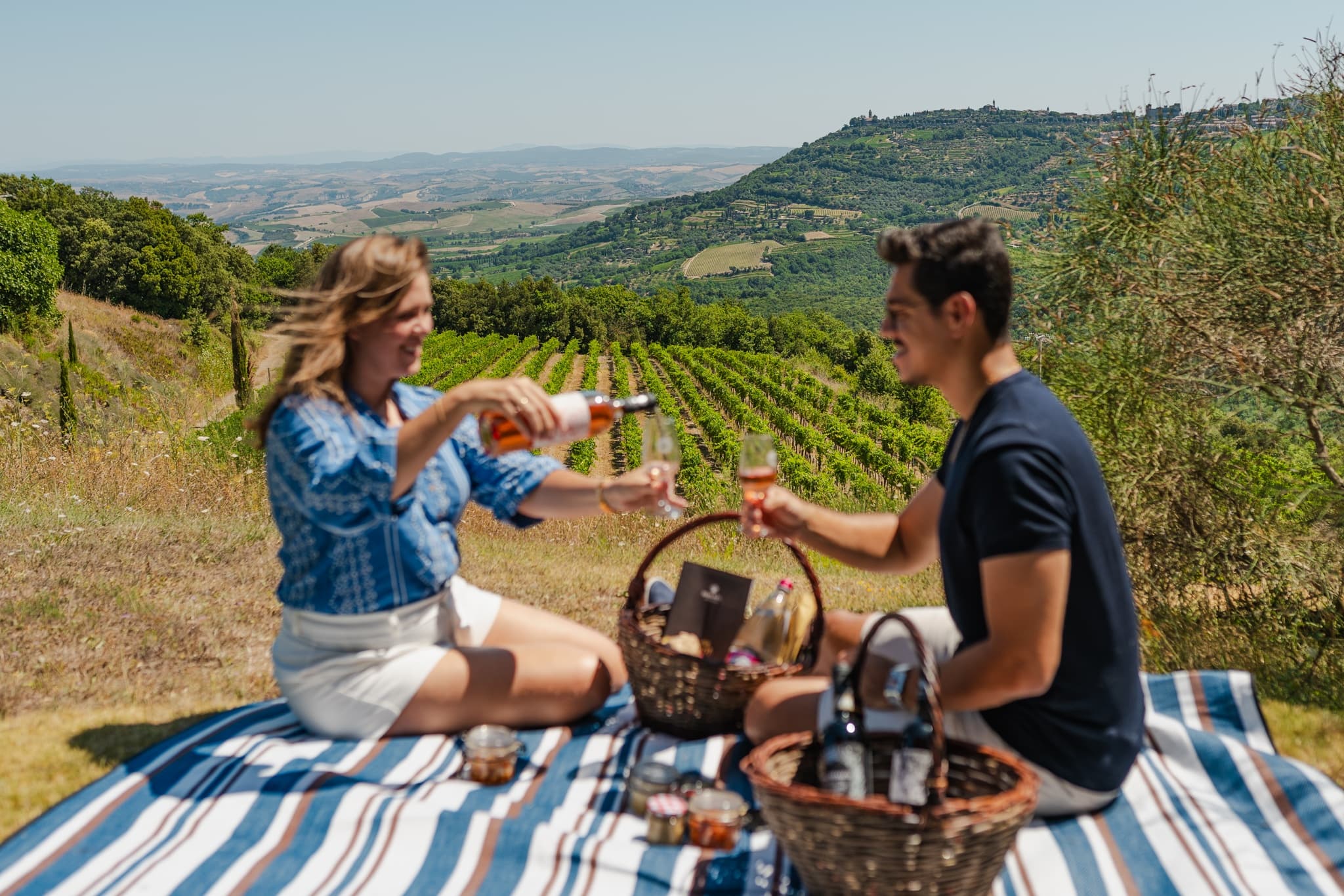 Tuscan Vineyard Picnics with Loacker Wine Estates