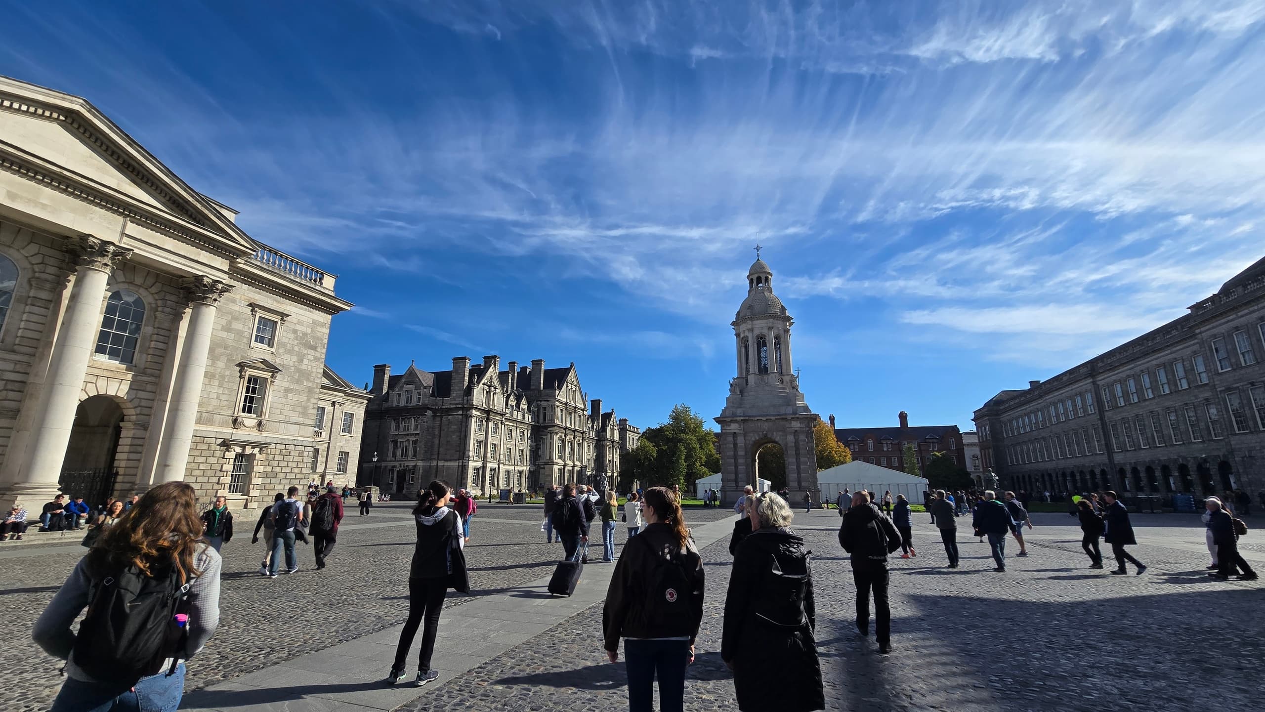 Private Historic Walking Tour of Dublin's Temple Bar & River Liffey
