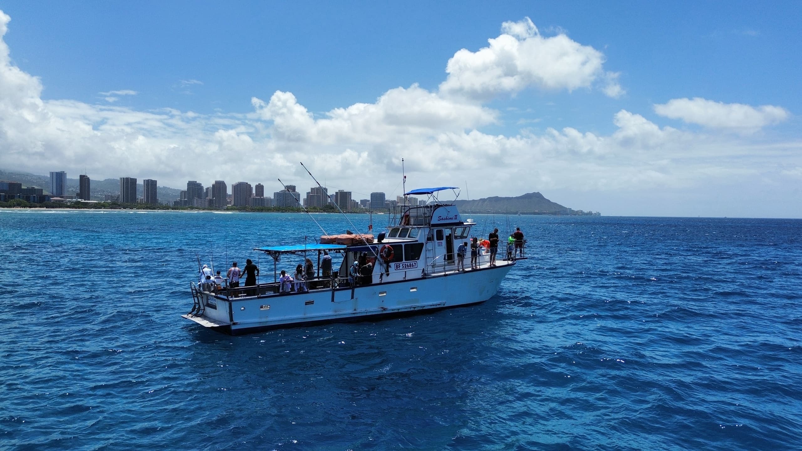 Give the Gift of Honolulu Ocean Adventure: Flexible Boat Charters & Reef Trips photo 1