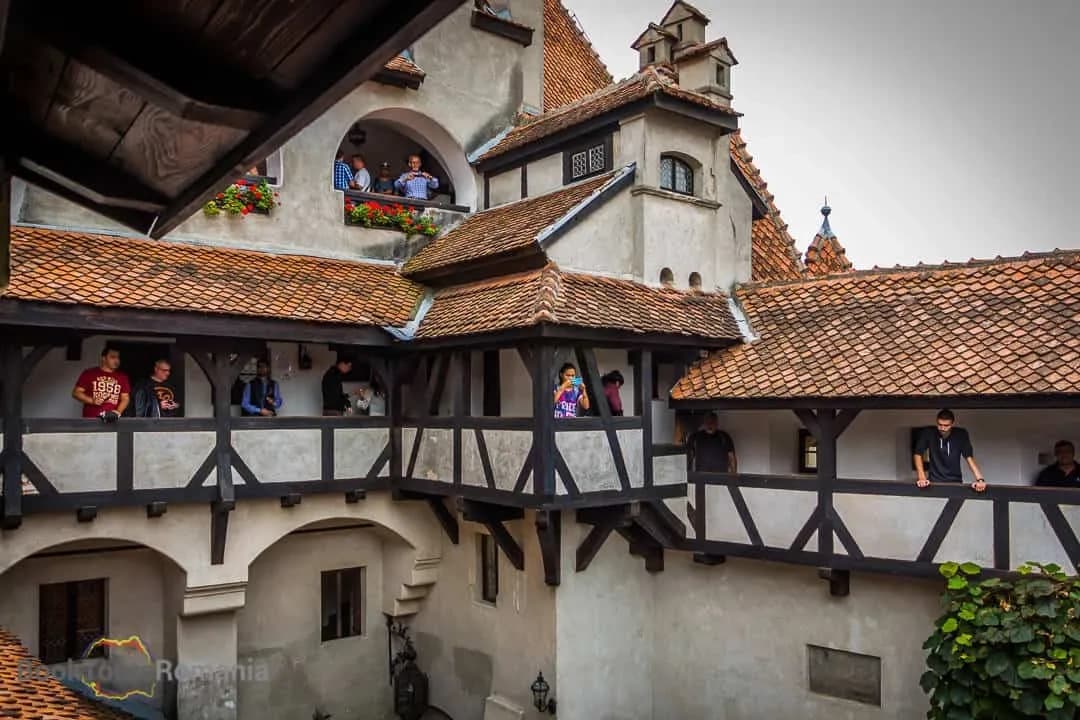 Land Adventures: Bran Castle & Brasov from Bucharest