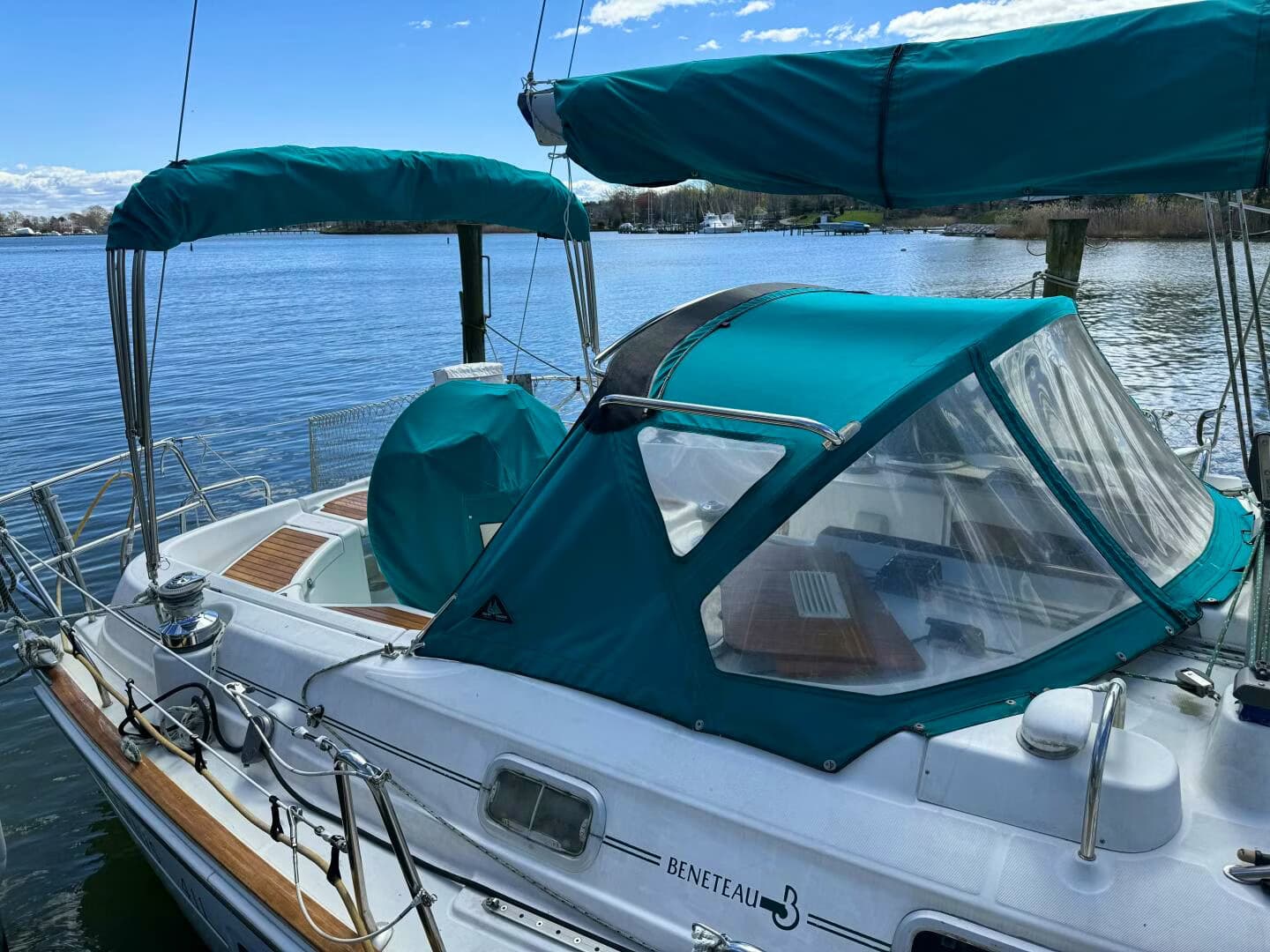 Sailing Adventure in Chesapeake Bay with BaySail School of Sailing