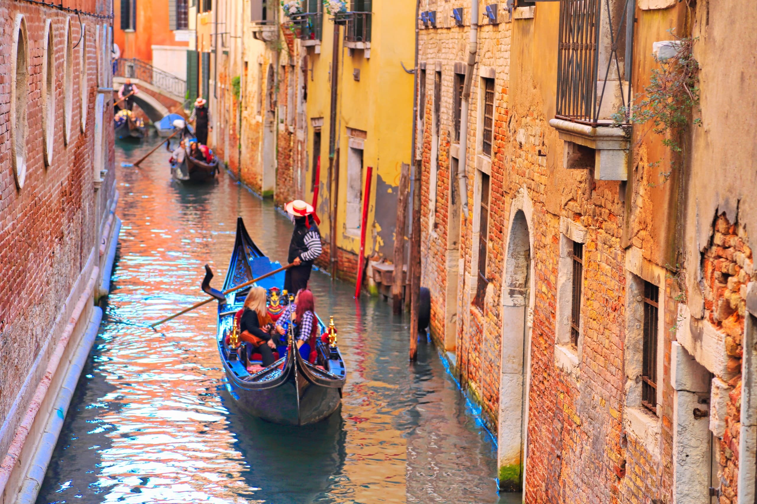 Venice Gondola Ride with Walks in Europe