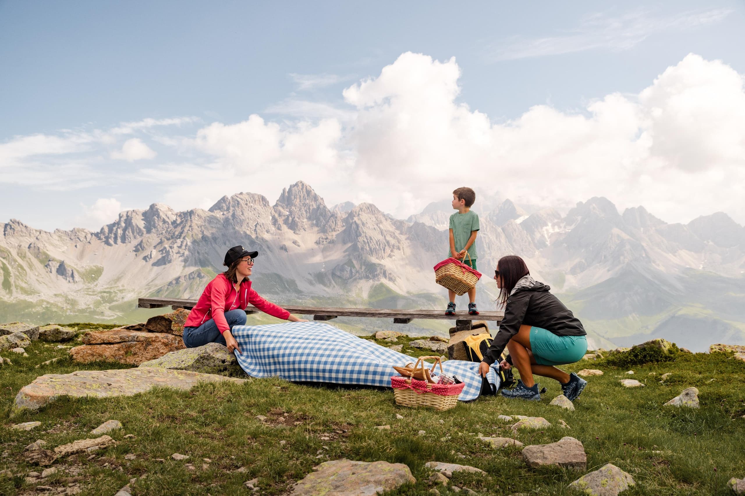 Outdoor Dining & Picnics at Chic Nic in Col Margherita