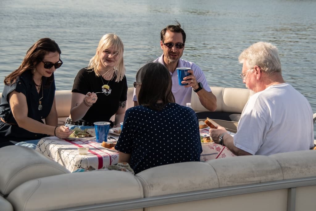 Private Dinner Cruise Experience in Akron, Ohio