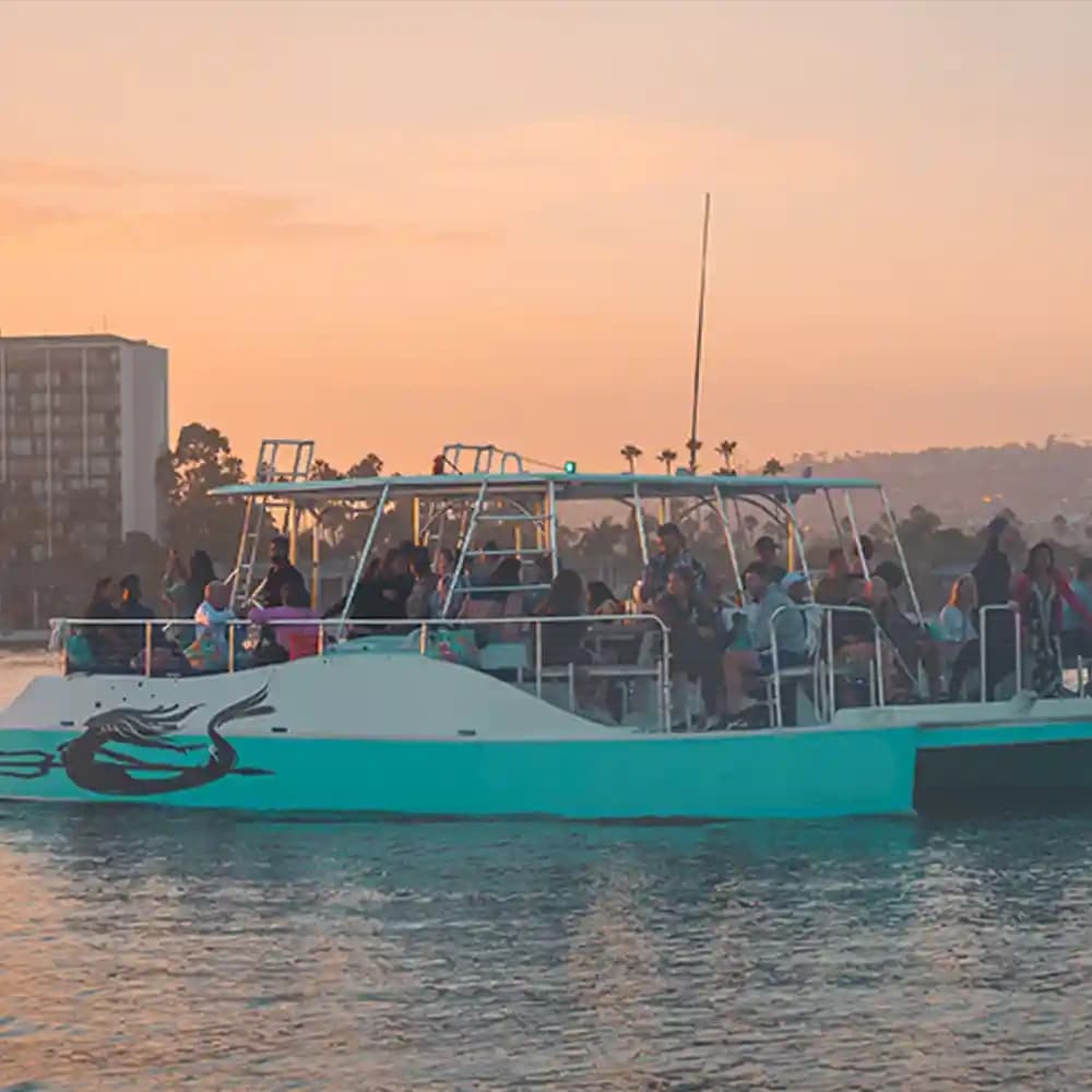 Private 40 ft Power Catamaran Cruise in San Diego