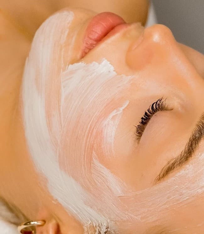 Rejuvenating Facial Treatments at Oasis Spa Almansa in Spain