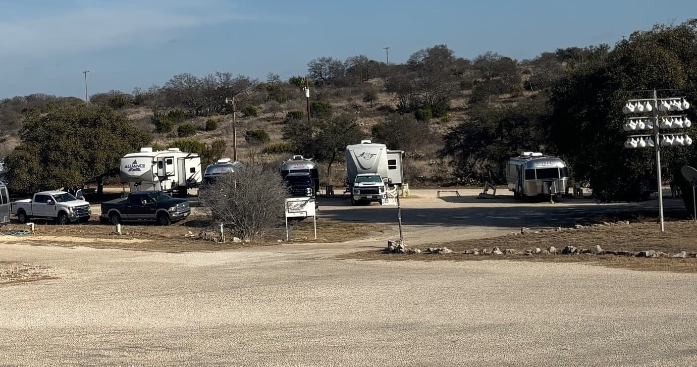 Caverns of Sonora RV Site 23: Class A Pull-Through Camping Under Pristine West Texas Stars photo 1