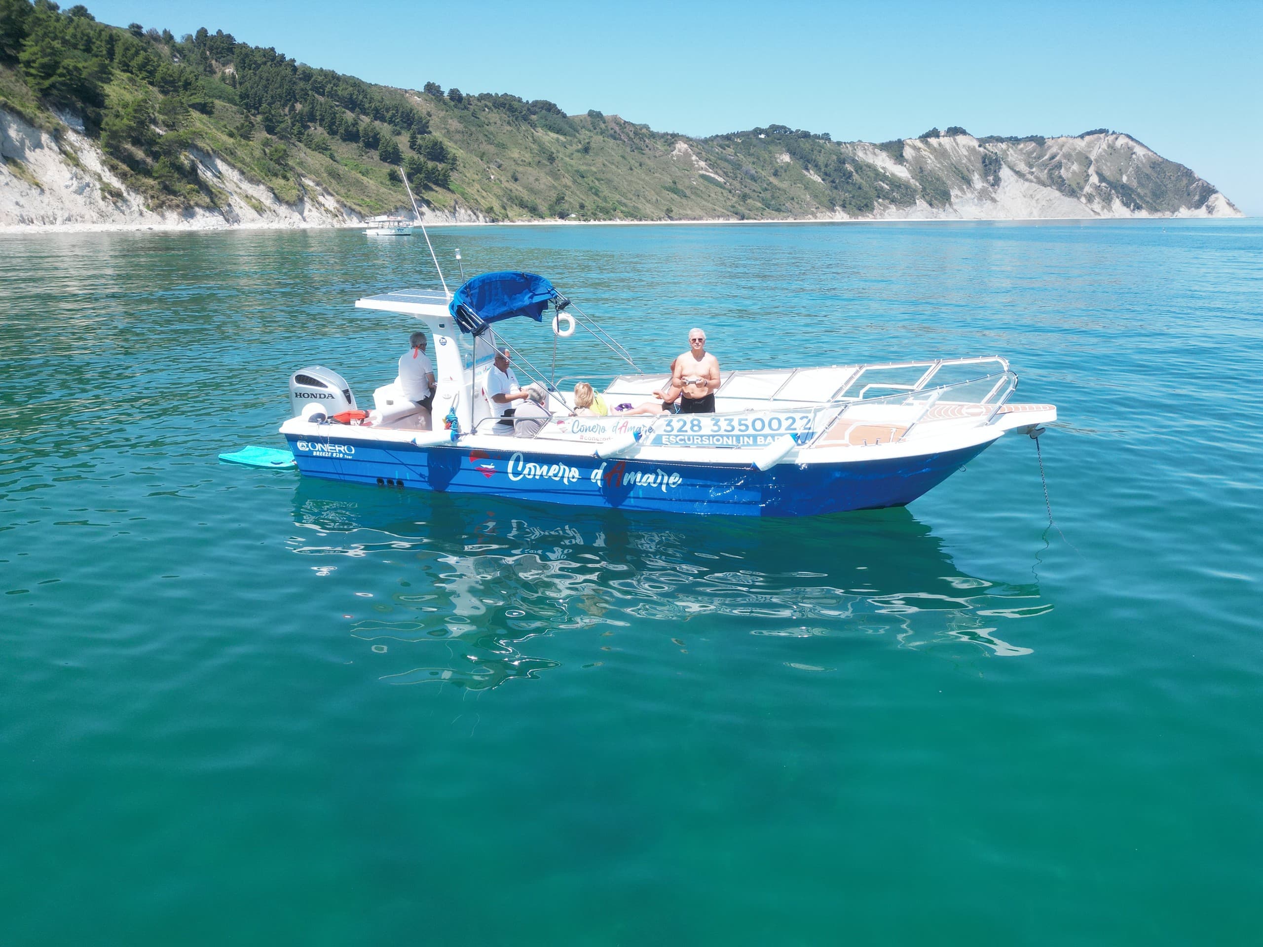 Conero Boat Rentals from Numana: Private and Shared Skippered Cruises