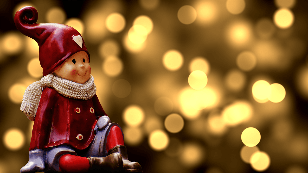 Festive Christmas Mansion Tour with Little Easy Tours