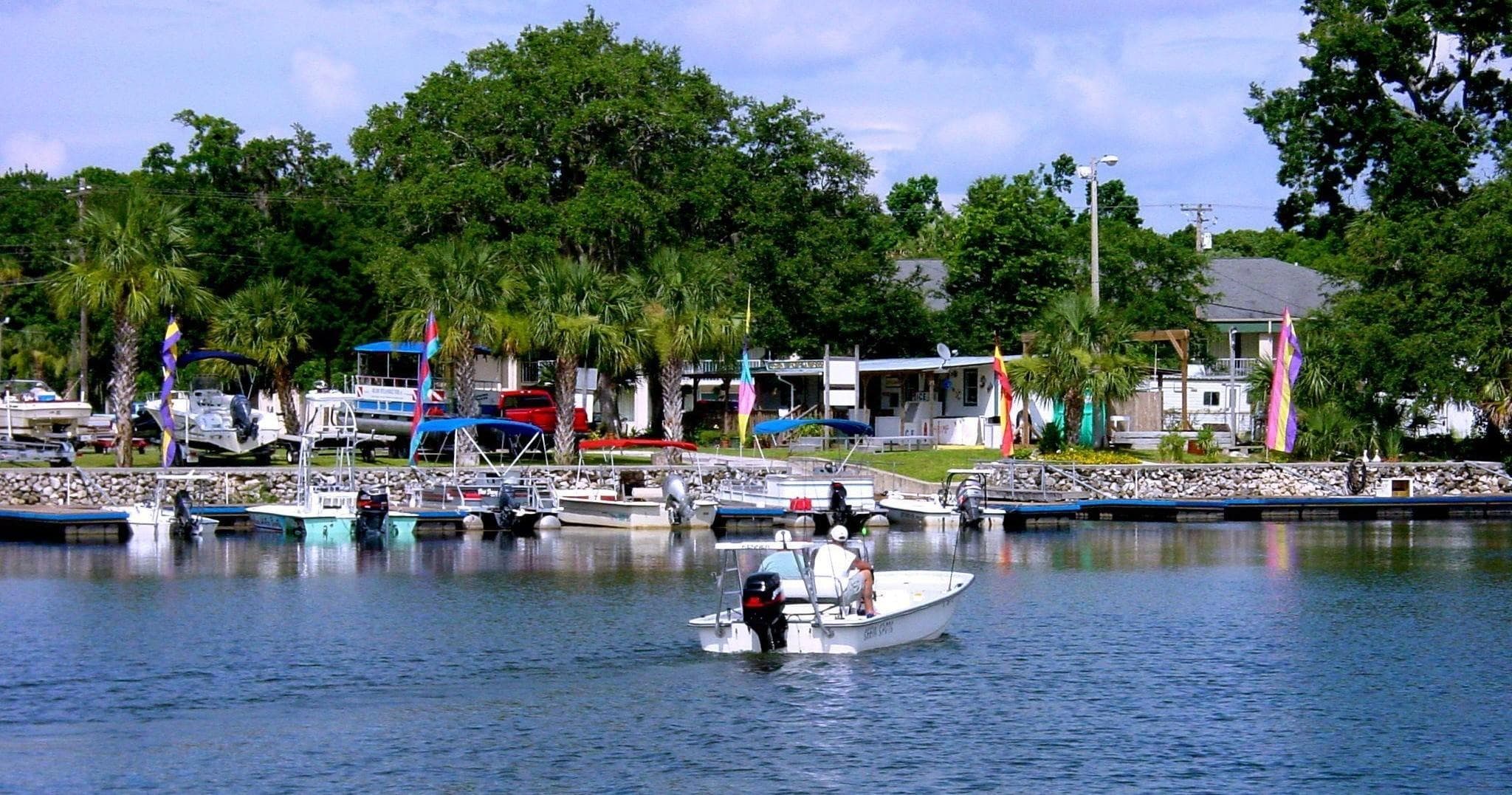 Boat Slip Rental in Crystal River, Florida