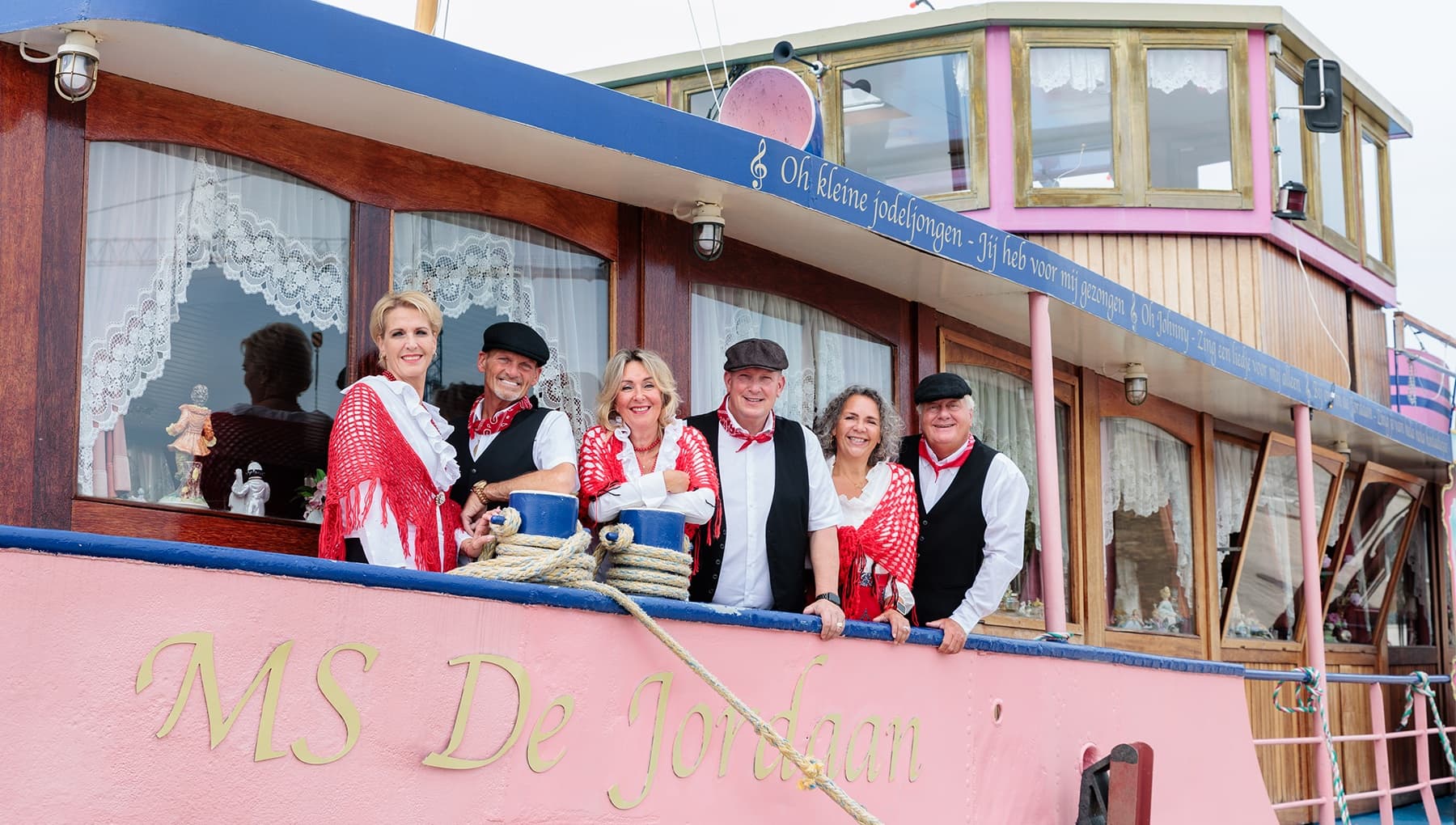 Dutch Bitterballen Cruise: A Lively 2.5-Hour Amsterdam Food & Music Boat Experience photo 3