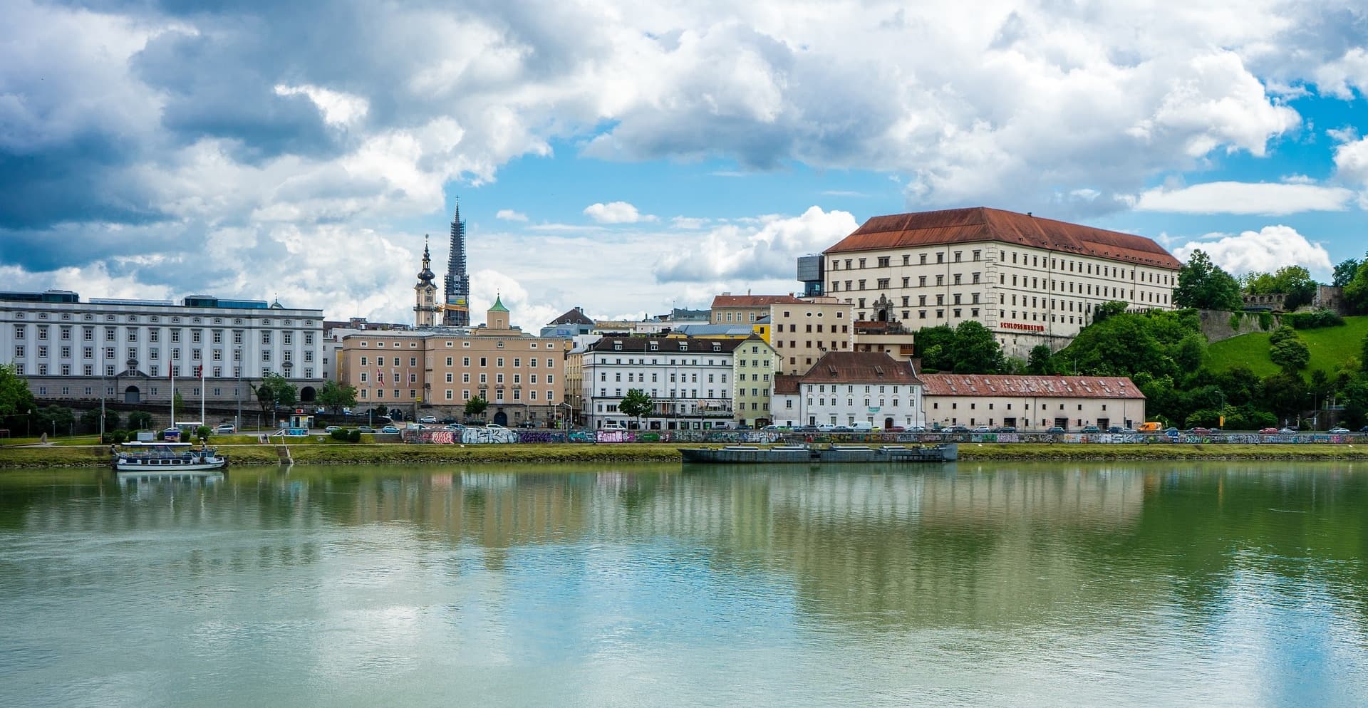 Walking & Cultural Tour of Linz by Prime Tours