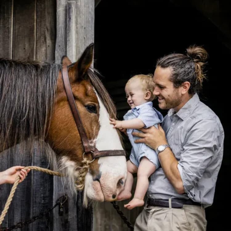 Sovereign Hill & Ballarat Day Tour from Melbourne: Gold Rush, Wildlife & Gardens