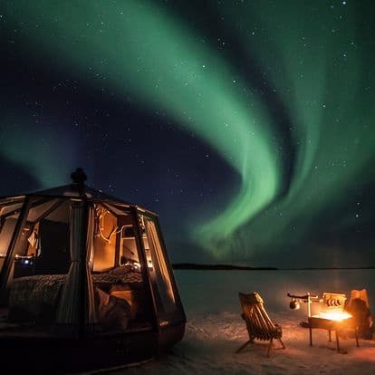 Paddle Through Jokkmokk’s Pristine Waters: Canoe Adventure with Outdoor Lunch