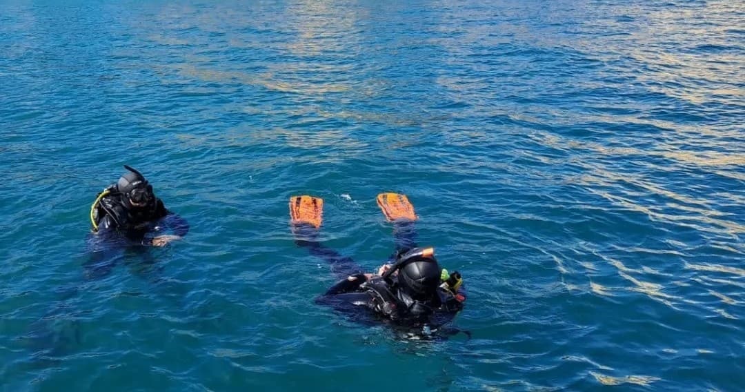 Discover Scuba Diving with Lagos Divers in Faro, Portugal