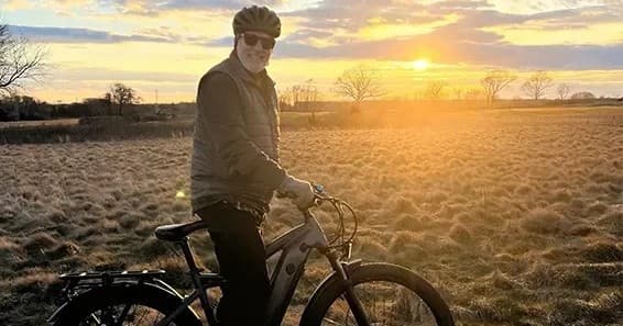 Pedal the Hamptons SOH Serene eBike Tour Through East Hampton Coast and Estates