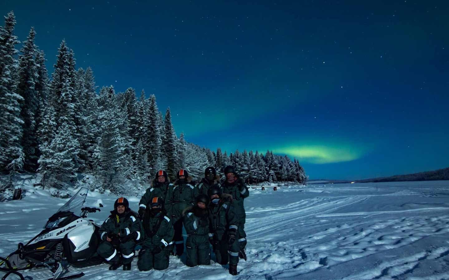 Winter Snowmobiling & Northern Lights in Swedish Lapland with Kiruna Guidetur