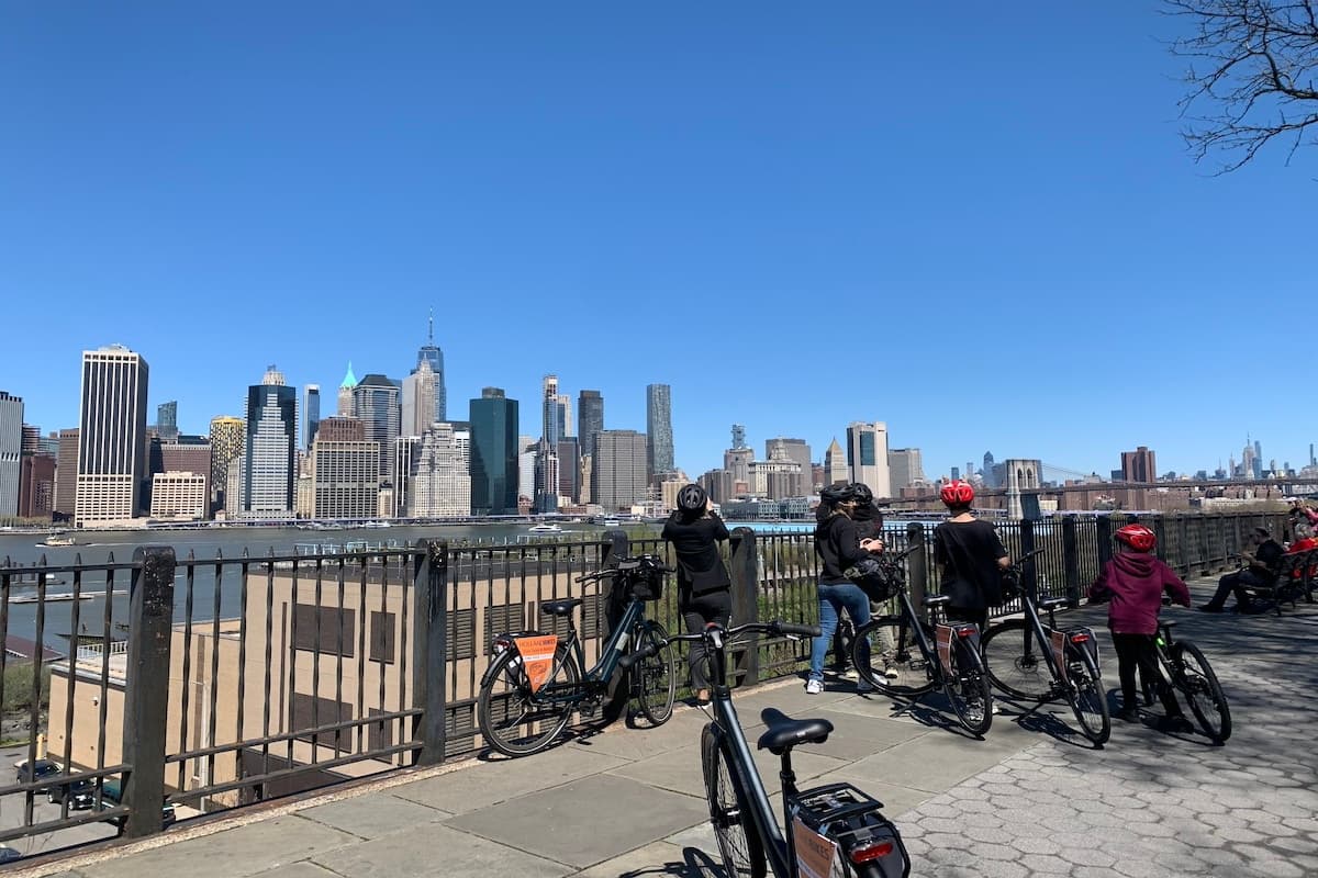 Explore Brooklyn on Two Wheels: The Ultimate Biking Tour Experience