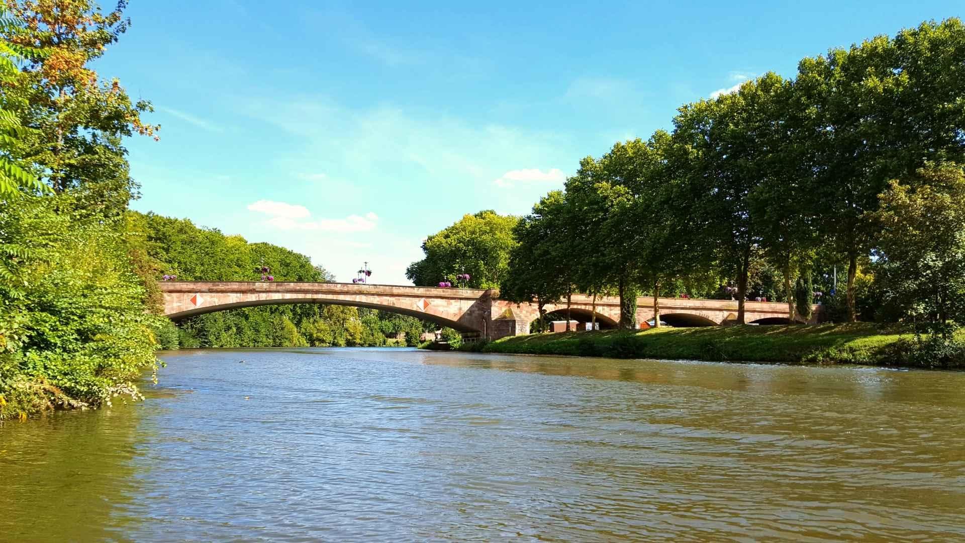 Water Activities: Saarbrücken Paddle Tour with Erlebnispunkte