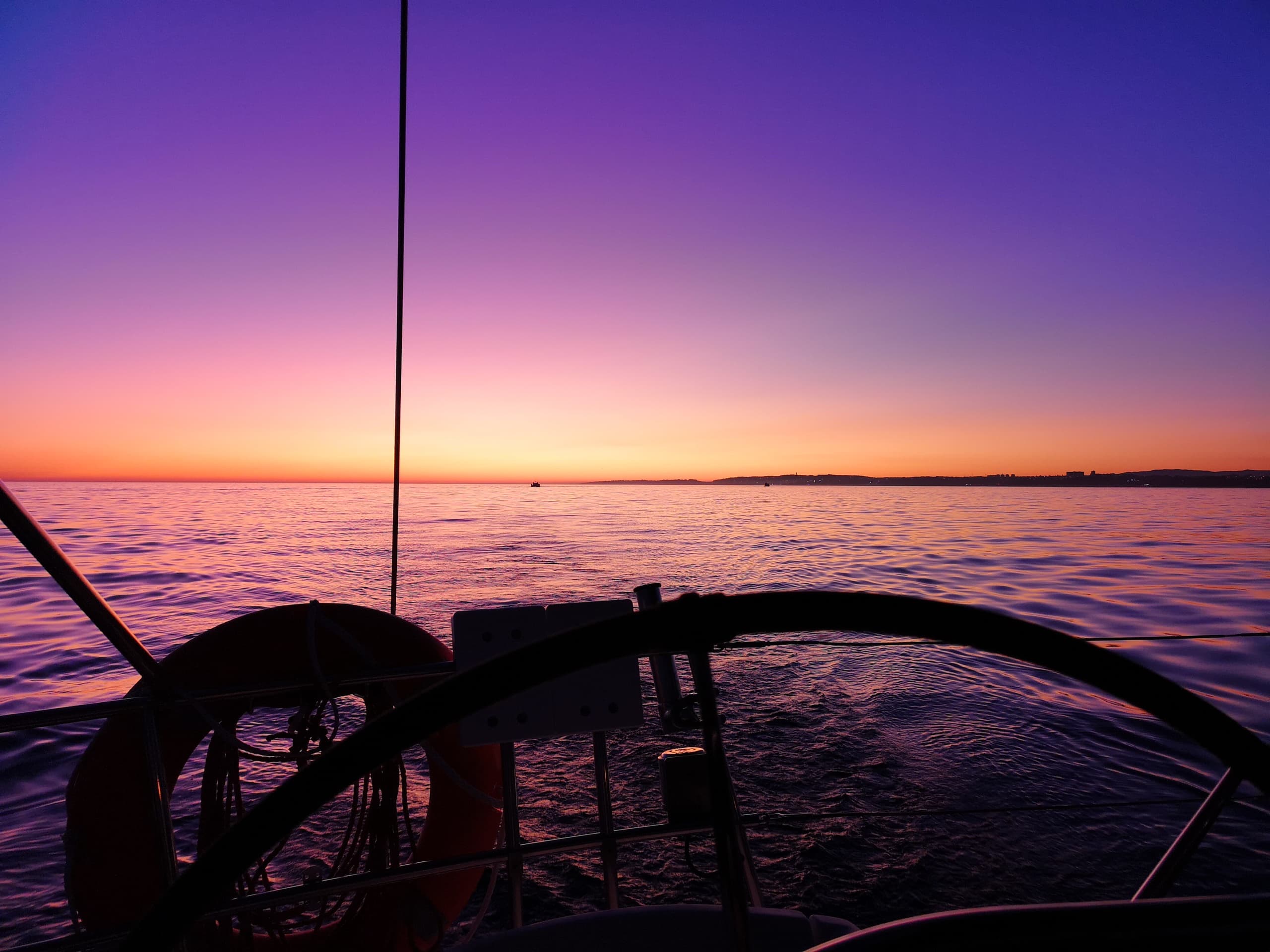 Luxury Sunset Sailing in Algarve with Algarve Sea Sights