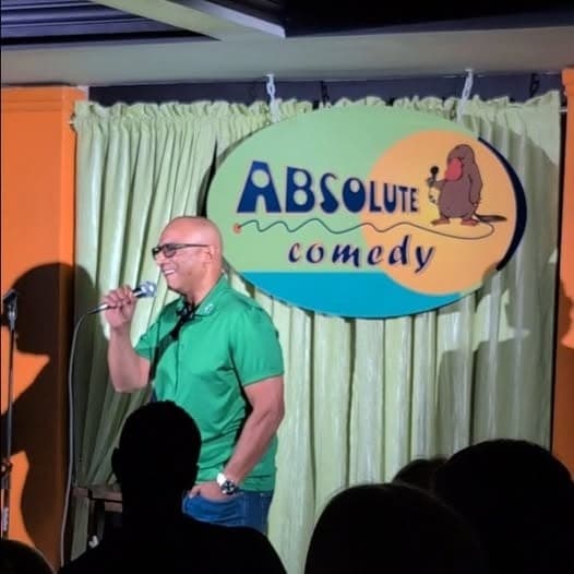 Cueball Comedy Canal Cruise — Laughs and Waterfront Views on the Rideau Canal