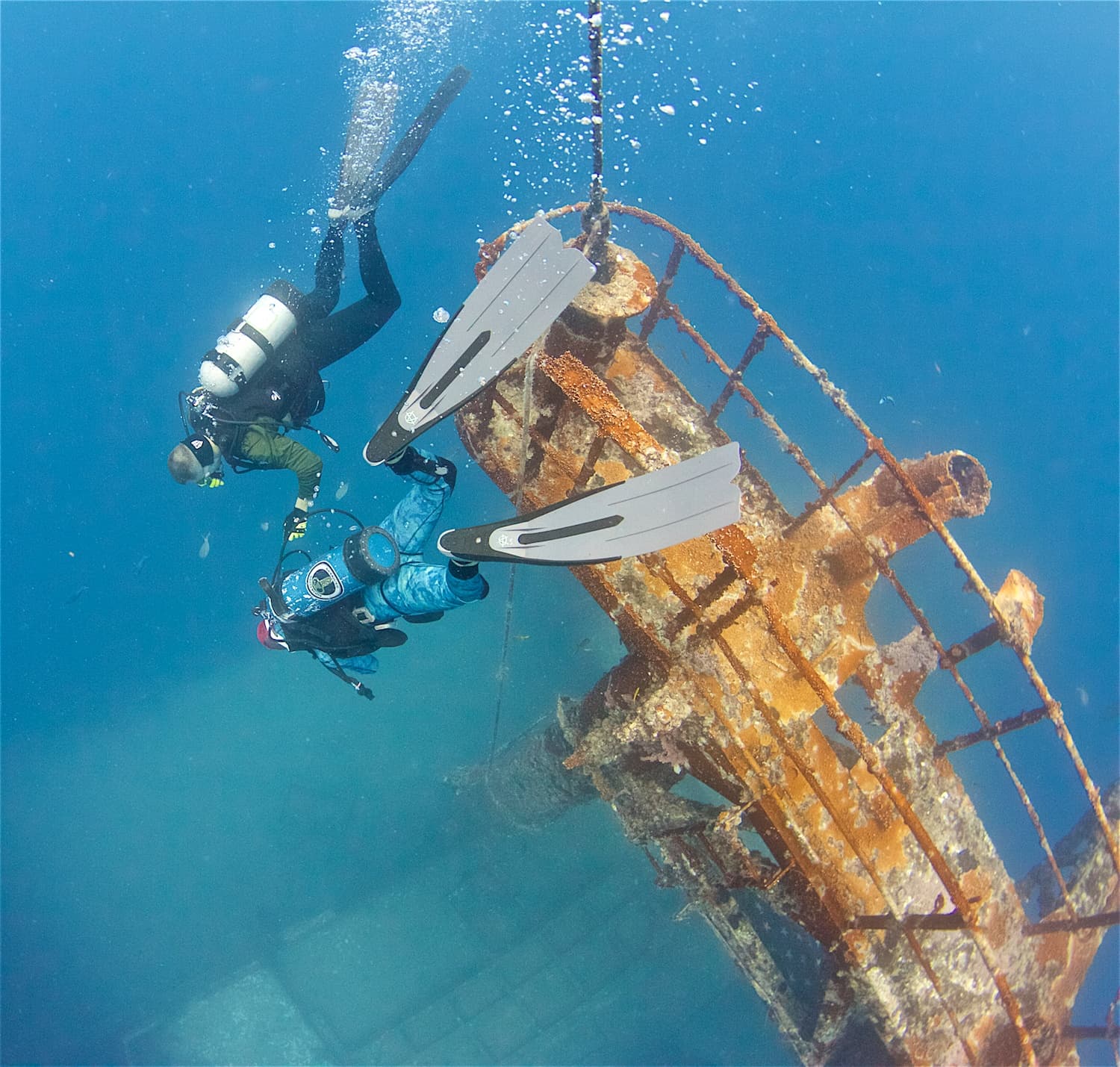 Wreck Dive Experiences at Finz Dive Charters in Key West