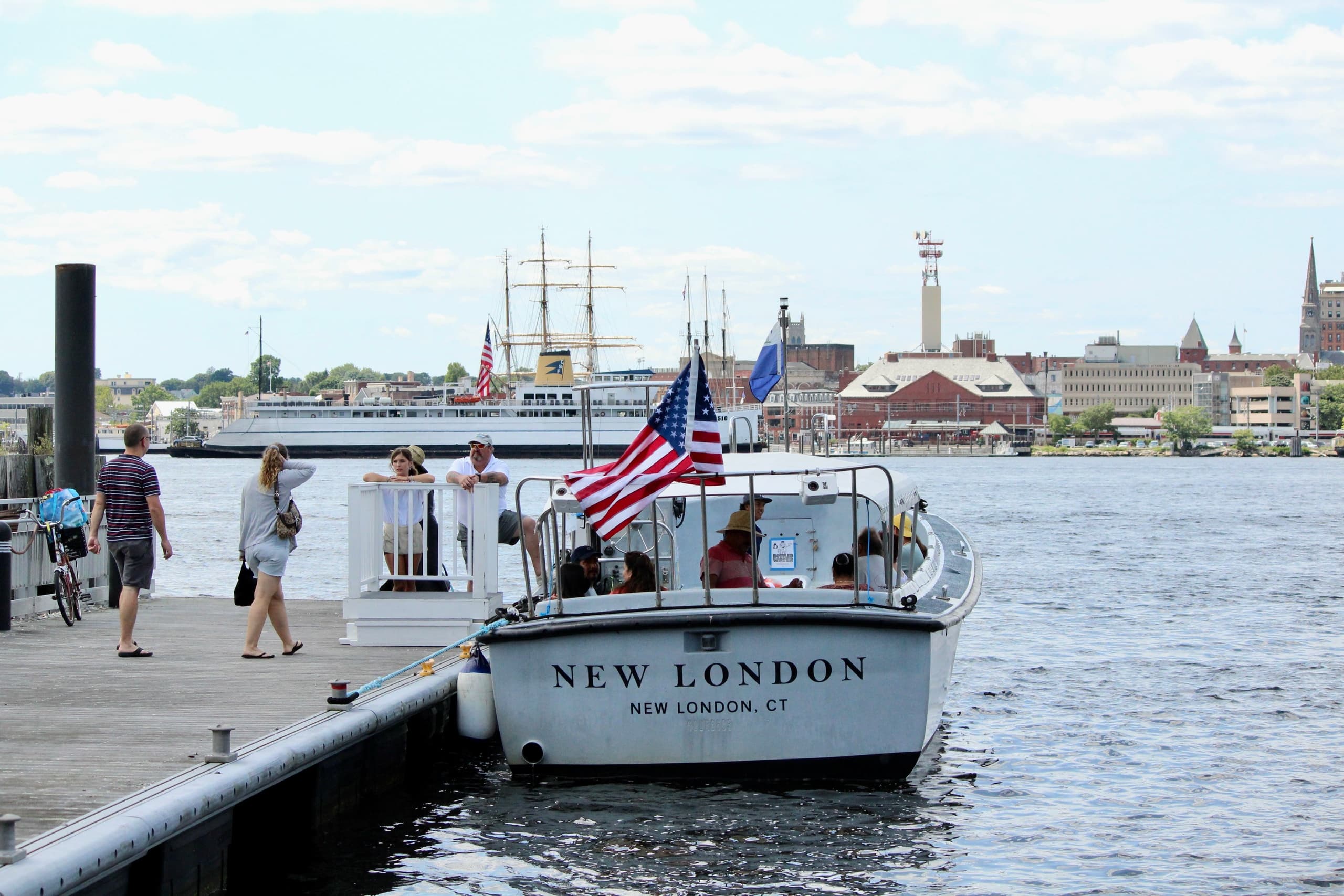 Haunted Harbor History Tour in New London, CT