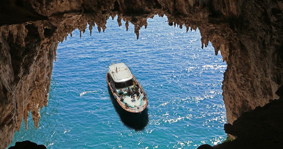 Boat Charters: Discover Capri with You Know! S.r.l.
