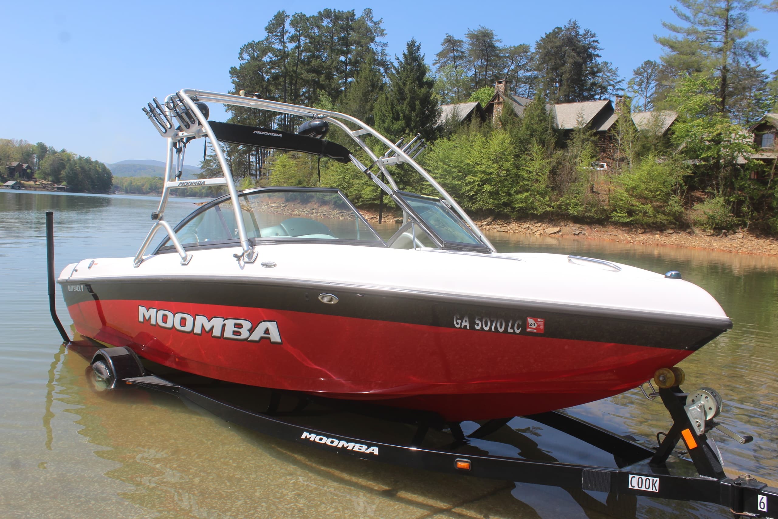 Water Activities with Blue Ridge Boat Rentals on Blue Ridge Lake