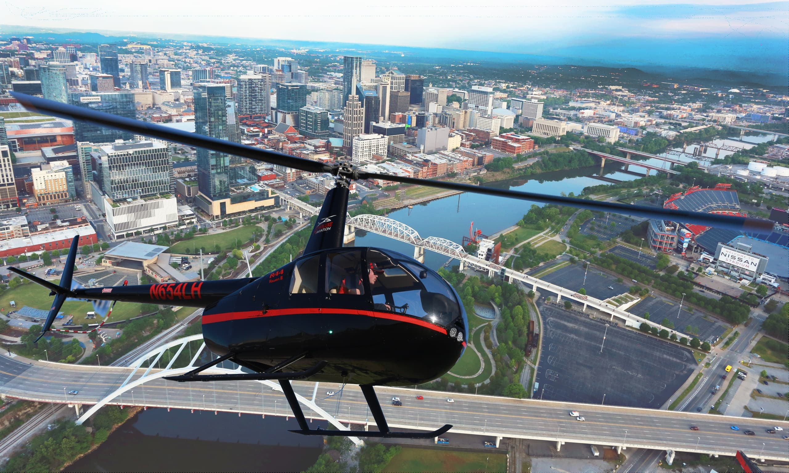 Nashville Helicopter Tour with AeroLuxe Aviation