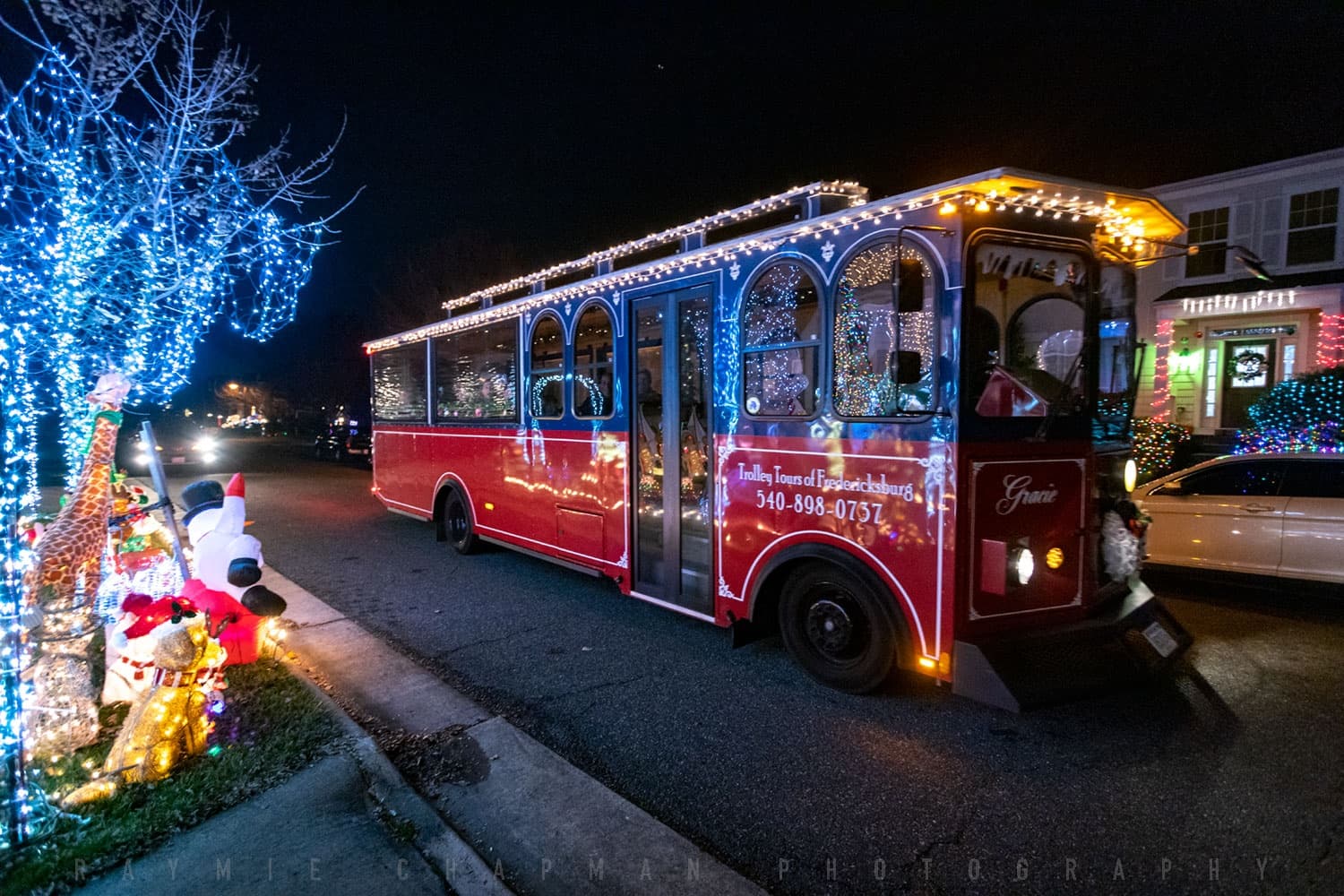 Experience Fredericksburg's Holiday Lights Trolley Tour: A Festive Seasonal Adventure